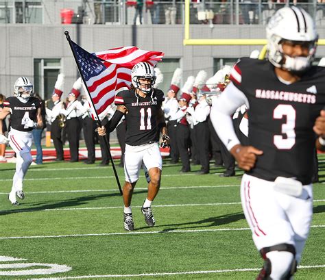 UMass Football vs Wagner 10/26/24 - masslive.com