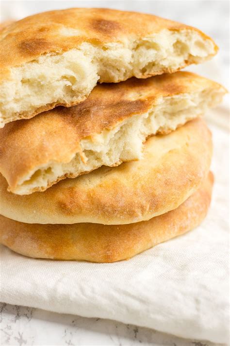 Vegan Yoghurt Flatbread Recipe | Vegan flatbread, Vegan flatbread ...