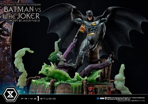 BATMAN VS. THE JOKER (DELUXE VERSION) 1:3 Scale Statue by Prime 1 Stud