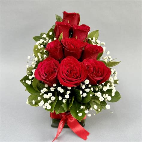 Red Rose in Glass Vase - DP Saini Florist & Baker's