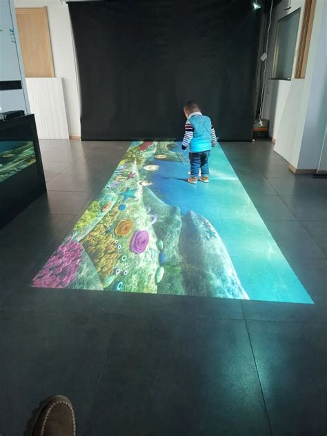 Interactive Floor Projector