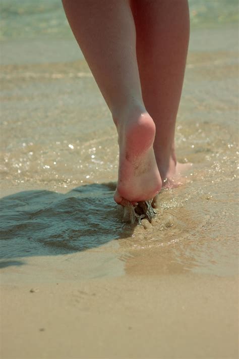 Stepsister+Feet+Soles Photos, Download The BEST Free Stepsister+Feet ...