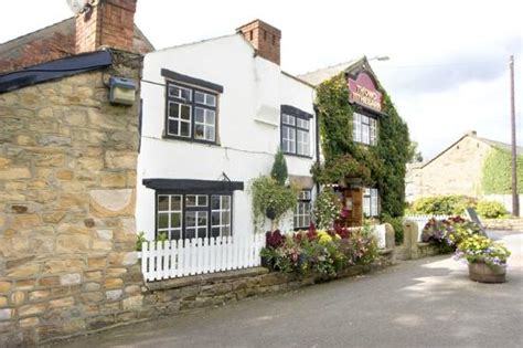 Wonderful Sunday Dinner! - Reviews, Photos - Th'Owd Tithe Barn ...