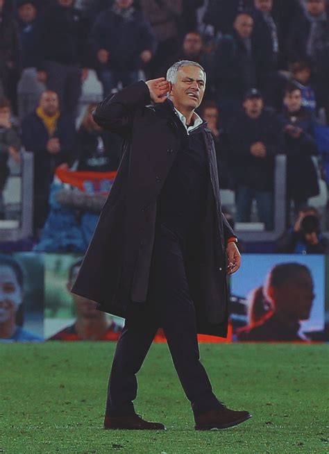 Jose Mourinho., 2025 | Futbolcular, Futbol resimleri, Röveşata