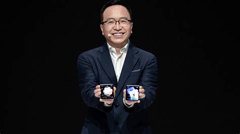 T-Mobile Samsung Flip Phone 的图像结果