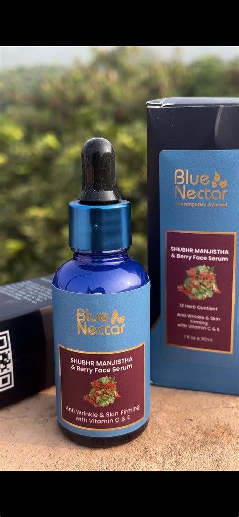 Shubhr Plant Based Vitamin C Face Serum with Manjistha & Berry for Ant ...