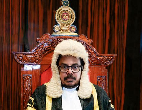 பாராளுமன்ற சபாநாயகர் பதவியை அசோக ரன்வல ராஜினாமா செய்தார்