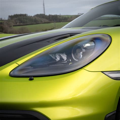 2023 PORSCHE CAYMAN 718 GT4 + £5000 OR £70,000 - Rev Comps