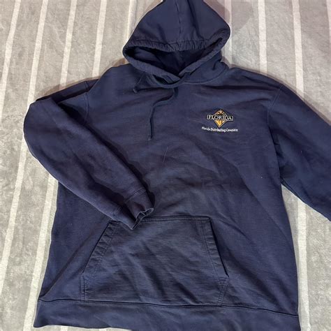 Navy blue thrifted hoodie. Fits like large - Depop
