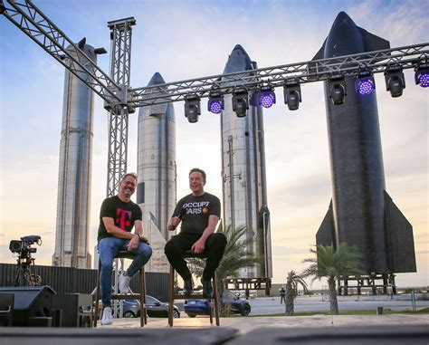 T-Mobile's coverage will get a boost from SpaceX Starlink satellites