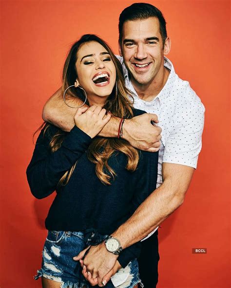 Meet the ‘world's hottest weather girl’ Yanet Garcia Pics | Meet the ...