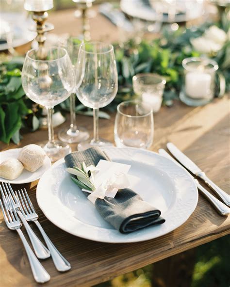 Plate Setting Wedding at Gabrielle Sutherland blog