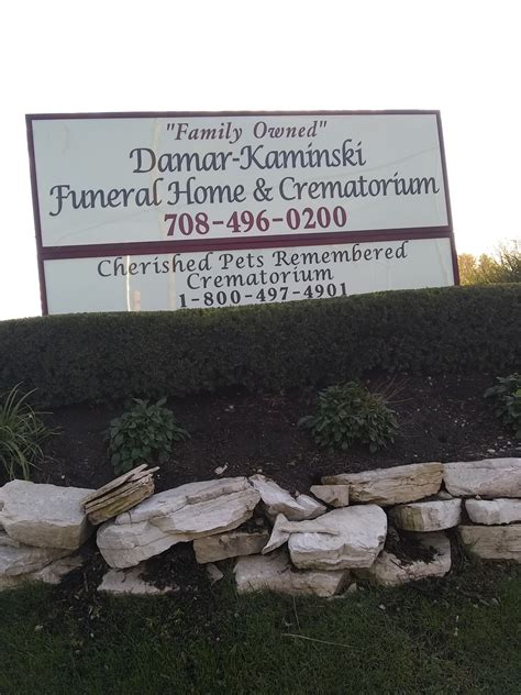 DAMAR-KAMINSKI FUNERAL HOME & CREMATORIUM - Justice IL - Hours ...