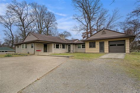 1525 Ferndale Blvd, Niles, MI 49120 | Homes.com