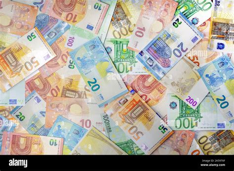 Euro Currency Notes Images 的图像结果