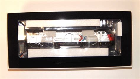 Buy Rapido Trains HO #28503 Amtrak E8A DCC/Sound RTR #296 NEW Phase I ...