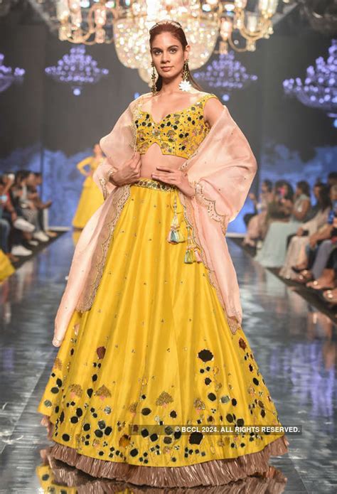 Bombay Times Fashion Week 2019 - Kalki - Day 2- The Etimes Photogallery ...