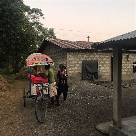 THARU COMMUNITY LODGE (Kawasoti) - Guesthouse Reviews, Photos, Rate ...