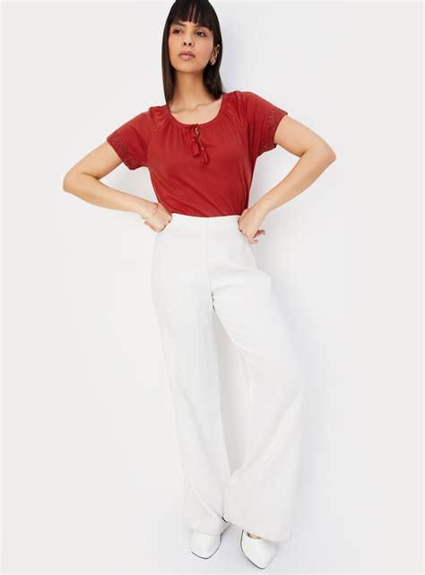 Buy Women Solid Top Online at just Rs. 299.0 - 1000013994738 | Max Fashion