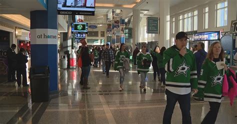 Dallas Stars fans fill AAC despite coronavirus fears | FOX 4 Dallas ...
