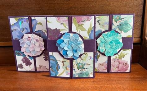 Gatefold Easel Card Tutorial 的图像结果