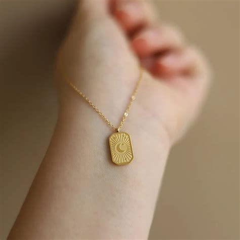 Dainty and Waterproof Gold Necklace | Lunar Necklace