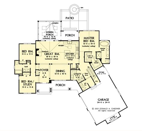Modern Farmhouse Plan: 2,309 Square Feet, 4 Bedrooms, 3.5 Bathrooms ...