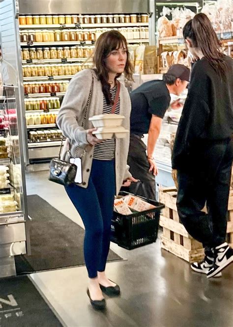 Zooey Deschanel - Grocery Shopping at Erewhon Market in Pacific ...