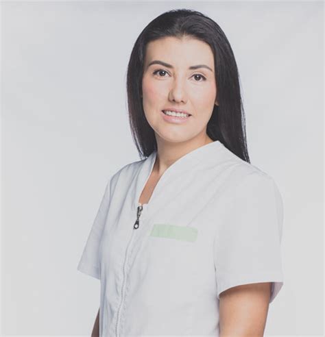 Odontología Borja | EQUIPO MÉDICO