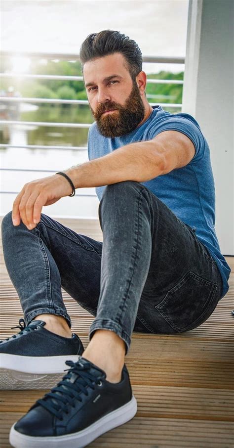 7 Benefits Of A Neckline Trim Beard You Should Be Knowing