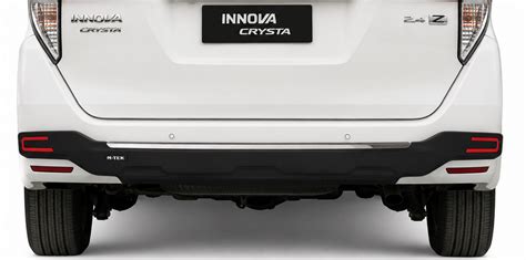 Innova Crysta 8 Seater 2016 Onwards Interior and Exterior Car ...