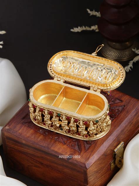 Temple Designs Kumkum Box – Arshis