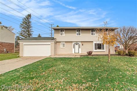 38764 Meadowlawn St, Wayne, MI 48184 | Homes.com