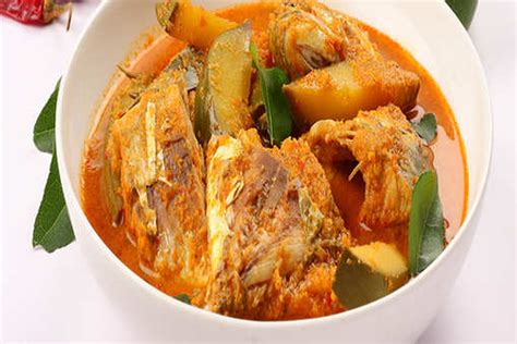 Fish in Coconut Sauce Recipe: How to Make Fish in Coconut Sauce Recipe ...