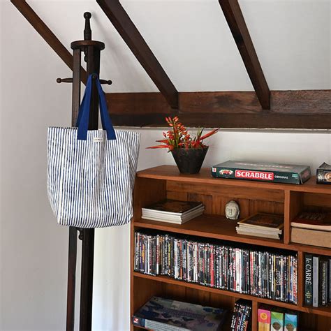 Canvas Tote Bags Online India| Cotton Tote Bags for Work & College