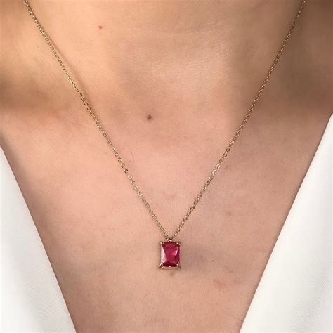 Magenta Bennie Necklace – LOLO LéPA