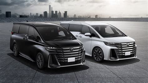 2023 Toyota Vellfire Launched In India At Rs 1.20 Crore: Price, Specs ...