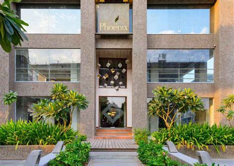 D&C Phoenix | Premium Offices & Retail Spaces Near Vijay Cross Roads ...