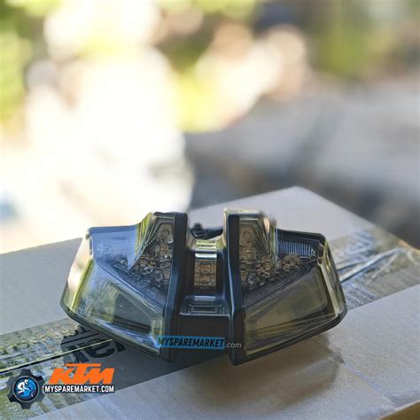 ADVENTURE 250/390 GEN 1 TAIL LIGHT-JG401050 – MySpareMarket