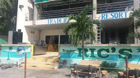 TRADERS RICS BEACH RESORT (Olongapo) - Inn Reviews & Photos - Tripadvisor