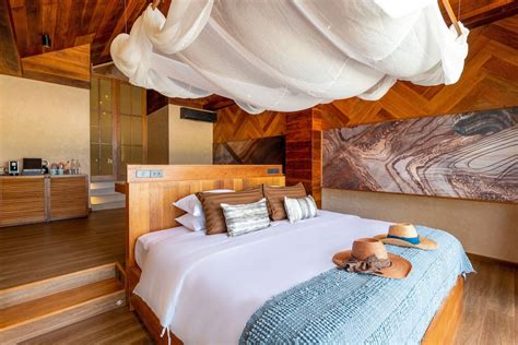 Qantas Hotels