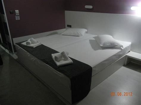 HOTEL IDOL (Targovishte) - Hotel Reviews, Photos, Rate Comparison ...