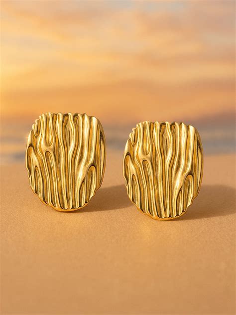 Urban Edge Textured Studs – Rubans