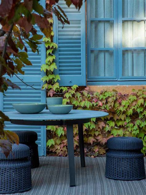 Back drops for your next Zoom Conference Calls | Goodhomes.co.in