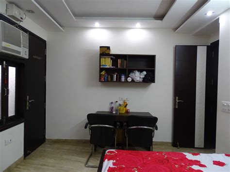 RK Homes - Girls Accommodation in Vijay Nagar North Delhi