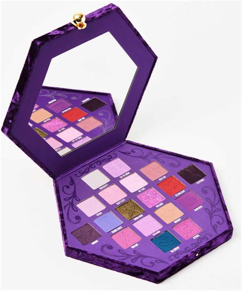 Buy JEFFREE STAR - BLOOD LUST - ORIGINAL ARTISTRY EYESHADOW PALETTE ...