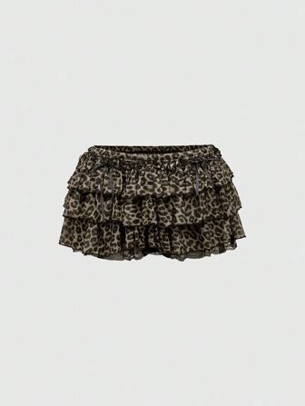 Absolute Women Shorts | Women Shorts Steals | ROMWE