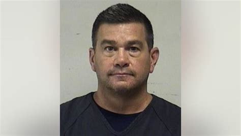 Man charged in punching plainclothed police sergeant at Back the Blue ...