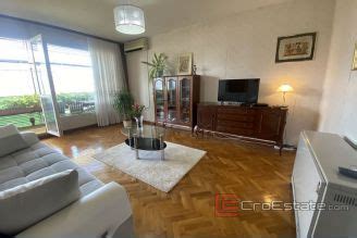 Beach Split Apartments for sale | Property Croatia - Croestate