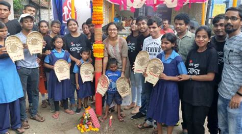 Visually impaired workers give touch to Durga idol in Kolkata